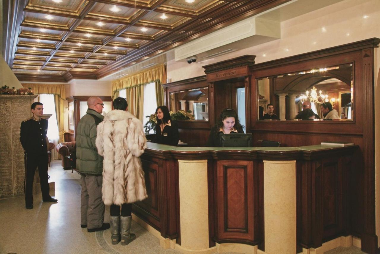 Festa Winter Palace Hotel Borovets Exterior foto